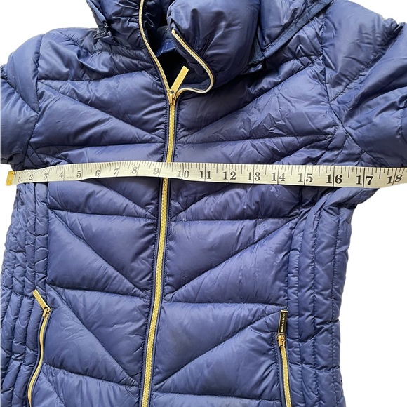 Michael Kors women’s Packable lightweight puffer jacket size M - Picture 8 of 12
